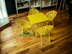 Bộ bàn ghế nhựa đúc lưng tròn tone vàng - HGH15127